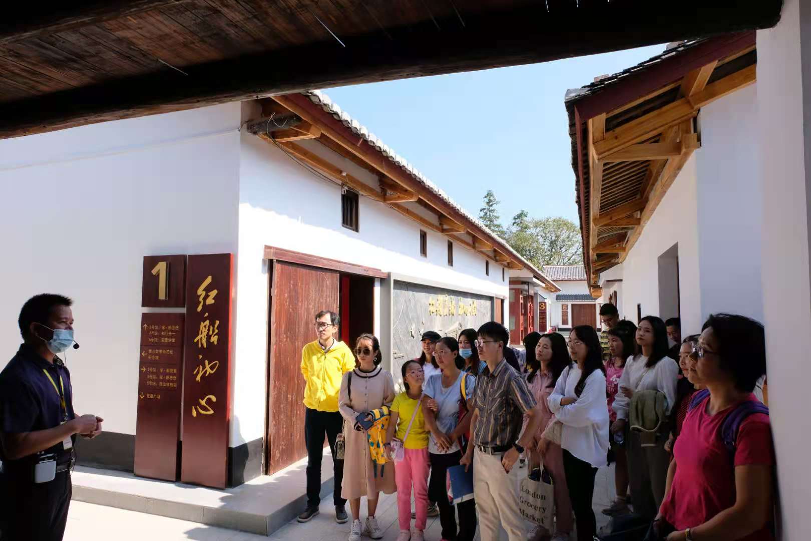 23d2010b5d944540b3fa9d701722cb59.jpg 23d2010b5d944540b3fa9d701722cb59.jpg