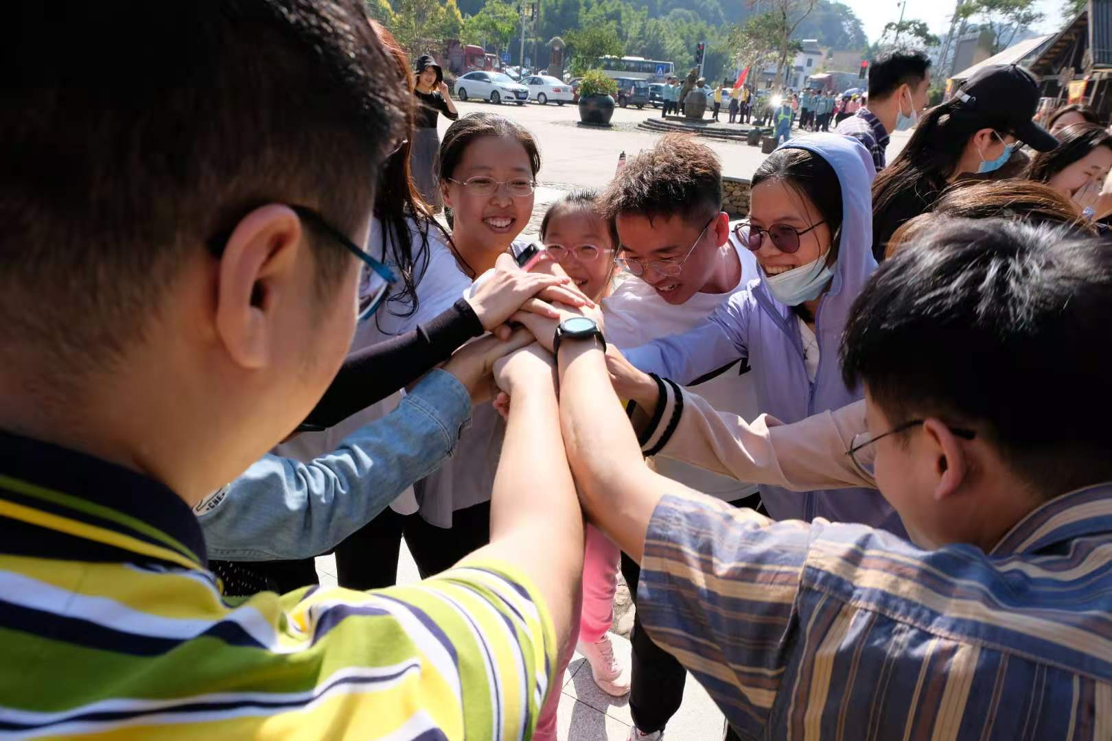 01920965cd2b402aa119fdf1d3373e4c.jpg 01920965cd2b402aa119fdf1d3373e4c.jpg